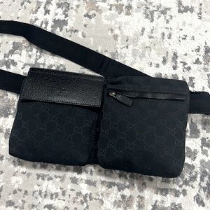 Gucci Monogram Black belt bag